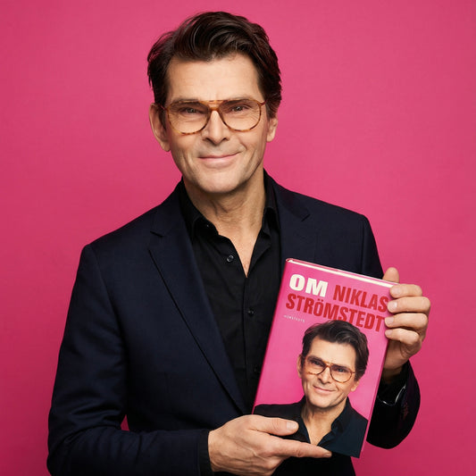 OM Niklas Strömstedt